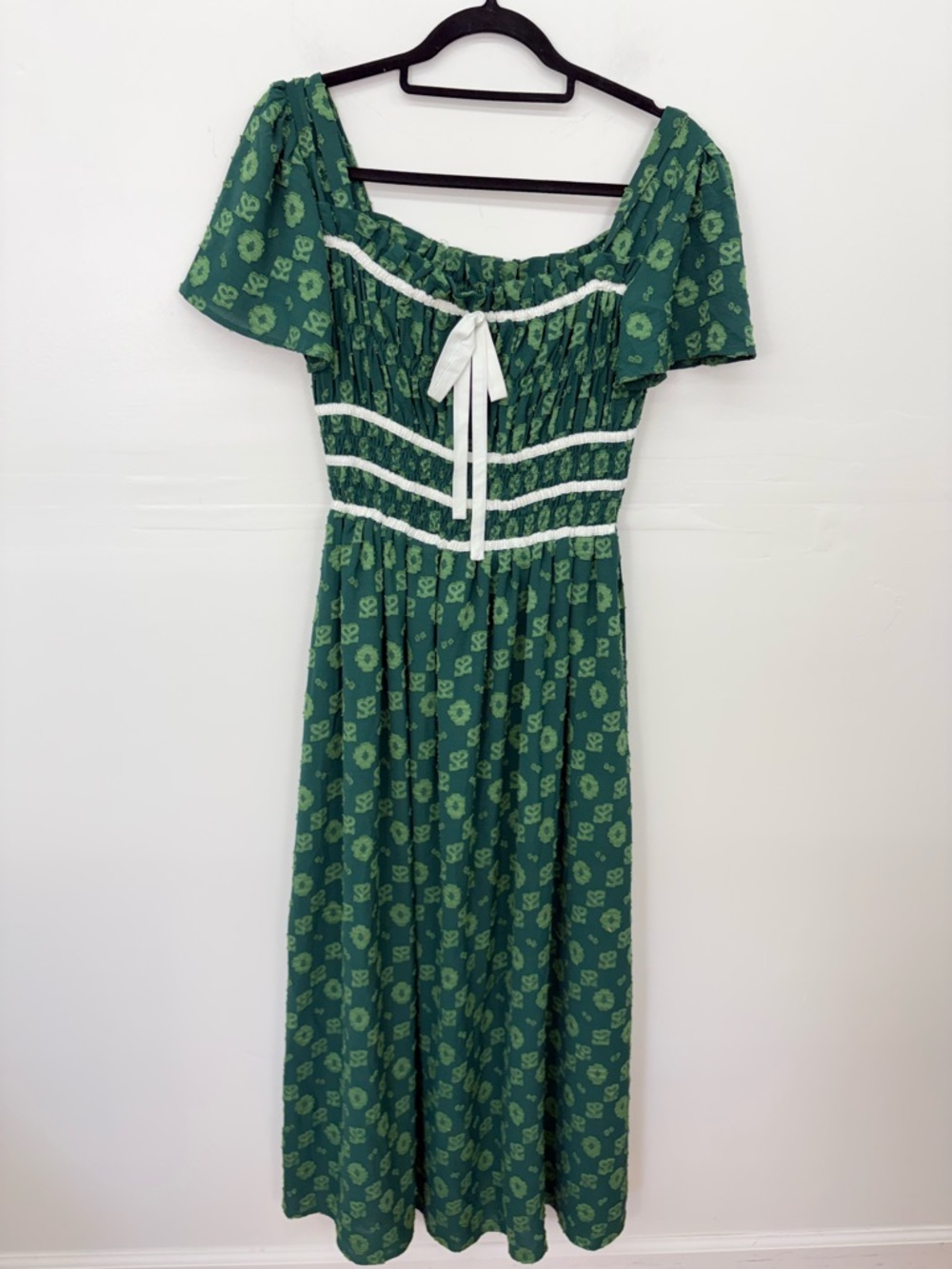 Green Floral Maxi Dress with White Trim and Bow E12